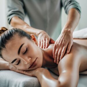 Body Massage Oils and Their Benefits: A Comprehensive Guide