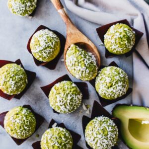 Avocado Truffles: HOW TO MAKE Avocado Truffles HEALTH AND BEAUTY BENEFITS 